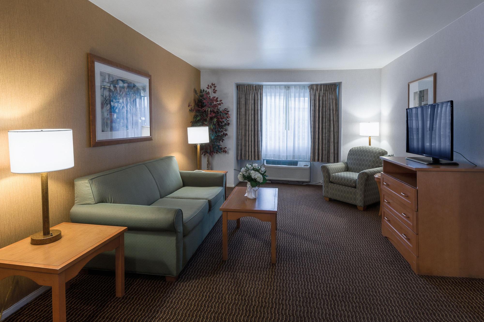 Ramada By Wyndham Costa Mesa/Newport Beach מראה חיצוני תמונה